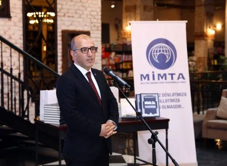 "Dirilik” məcmuəsinin transliterasiya edilmiş toplusunun təqdimat mərasimi keçirilib - FOTOLAR