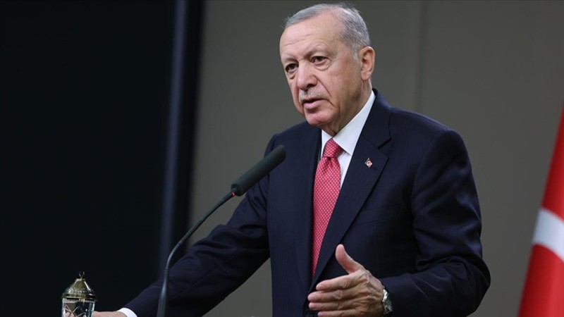 Yanğınlarla mübarizəyə 27 təyyarə, 105 helikopter cəlb edilib - Ərdoğan
