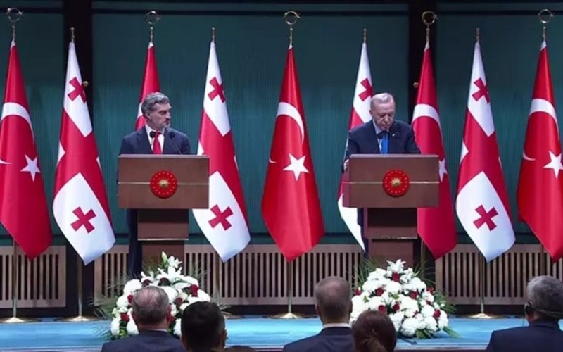 Ərdoğan: Azərbaycan və Gürcüstanla birlikdə regional təhlükəsizliyə töhfə verməkdəyik - YENİLƏNİB