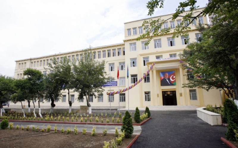 Bakıda bu məktəbə direktor təyin edildi