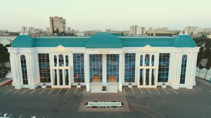 Bakıdakı məşhur restoranda kütləvi dava: Həbs edilən var