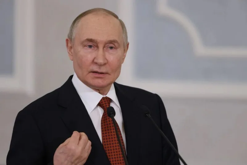 Putin TŞ üzvləri ilə miqrasiya məsələlərini müzakirə edib