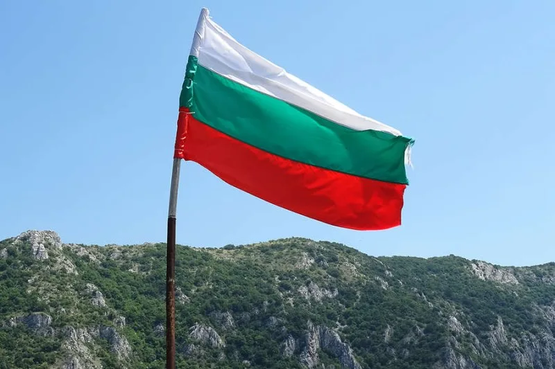 Bolqarıstan Rusiya qazından istifadəni dayandıracaq