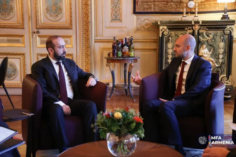 Mirzoyan Fransa XİN rəhbəri ilə Vaşinqton razılaşmasını müzakirə etdi
