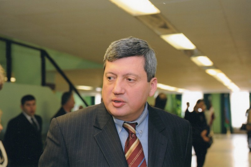 Tofiq Zülfüqarov proseslərdən narahatdır: “Təhlükə görürəm” - MÜSAHİBƏ