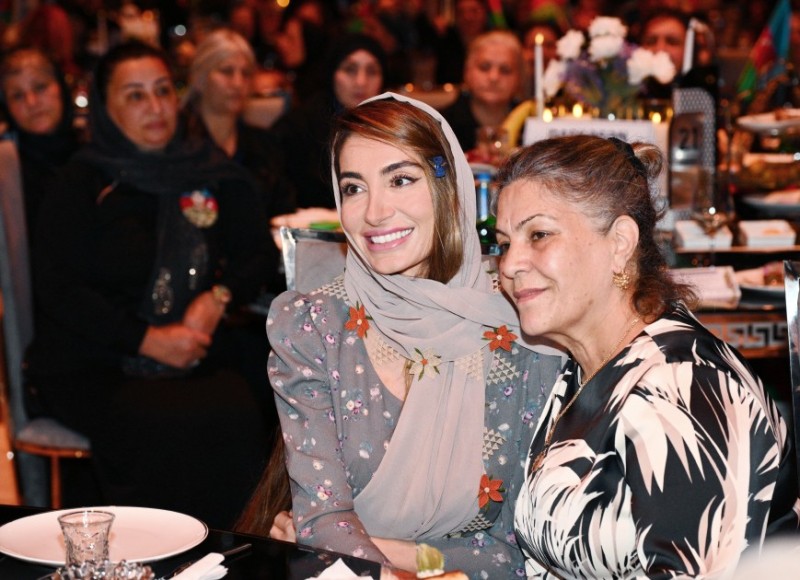 Leyla və Arzu Əliyeva şəhid anaları ilə görüşdülər - FOTOLAR