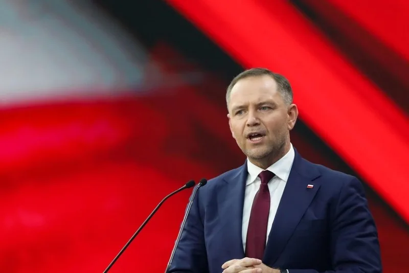 Polşa prezidenti sosial şəbəkələrdə təhdidlər alıb
