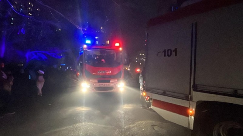 Bakıda yaşayış binasında yanğın: 3 nəfər öldü, 20 sakin isə... - YENİLƏNİB - FOTOLAR/VİDEO