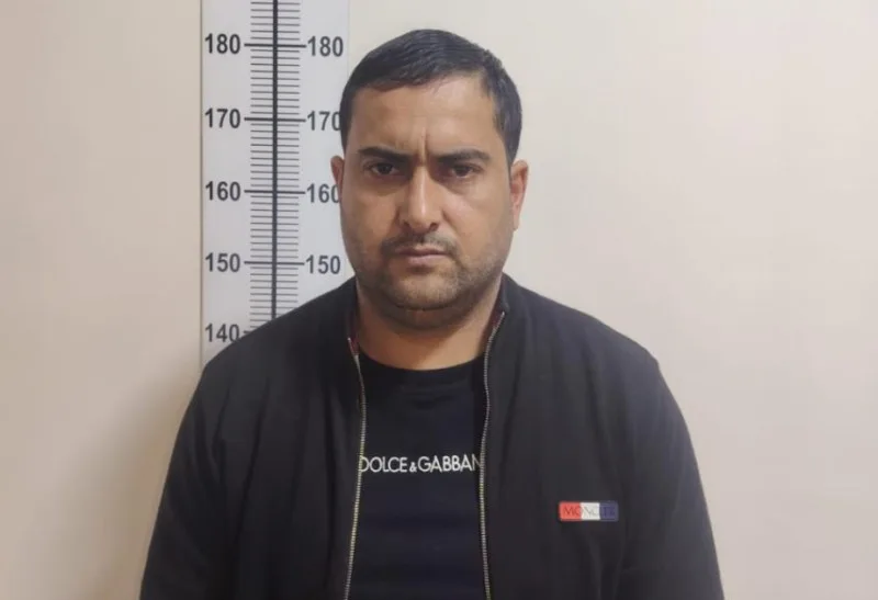 İşə düzəltmək adı altında dələduzluq edən şəxs saxlanıldı