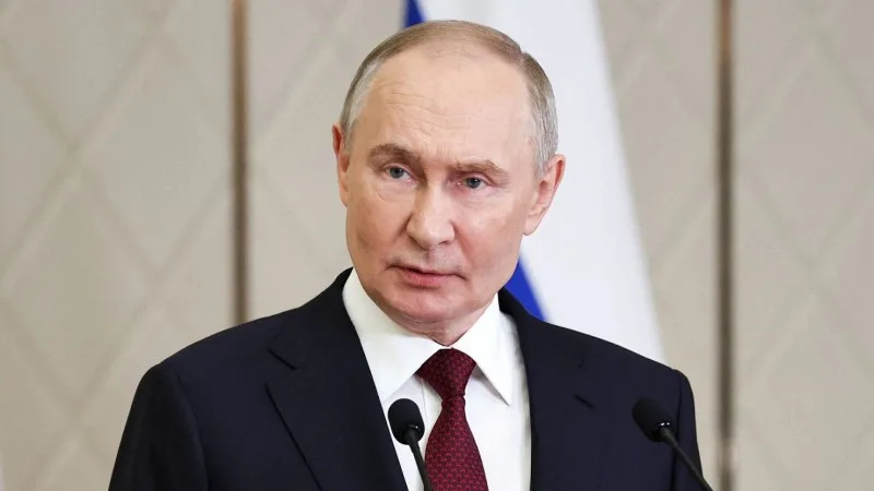 Putin: Rusiya Hindistana ordusunu modernləşdirməyə kömək edir