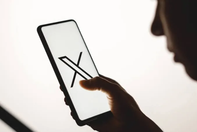 "X" 120 milyon avro cərimələndi