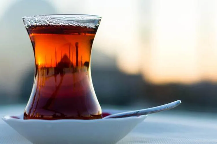 Soyuq havada çay əvəzinə su içmək daha faydalıdır