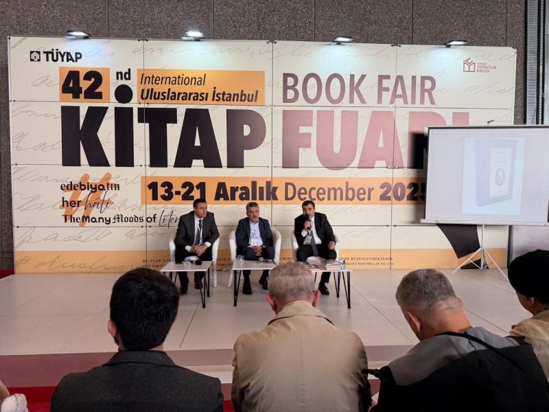 Azərbaycan 42-ci İstanbul Beynəlxalq Kitab Sərgisində təmsil olunur - FOTO