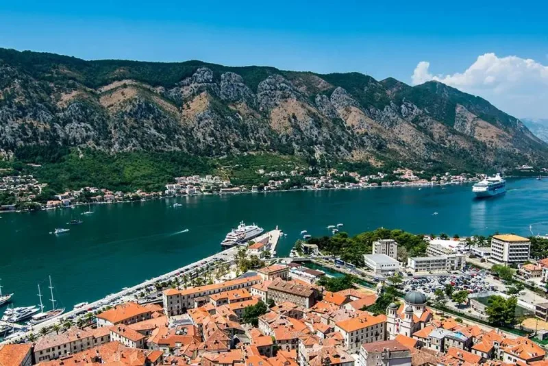 Azərbaycanla Monteneqro arasında birbaşa uçuşlar təşkil oluna bilər