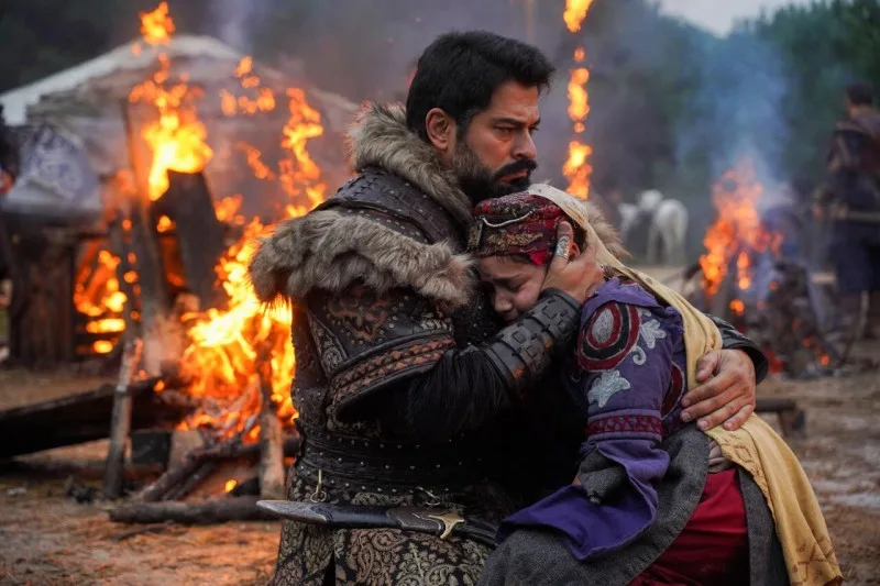Bosniya kraliçası rolunda tamaşaçı qarşısına çıxacaq - FOTO