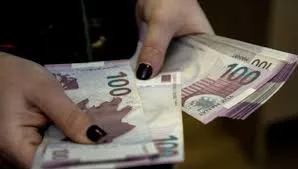 Efirə çıxmaq istəyən qadın müğənniyə qarşı DƏLƏDUZLUQ
