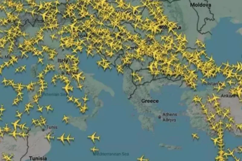 Yunanıstanın hava məkanı bağlandı