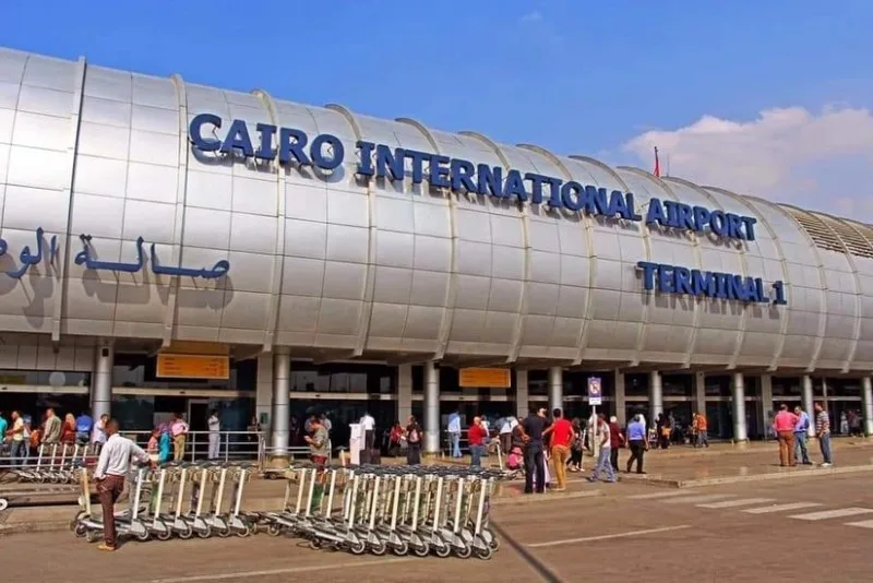 Misir aeroportlarında miqrasiya kartları ləğv ediləcək