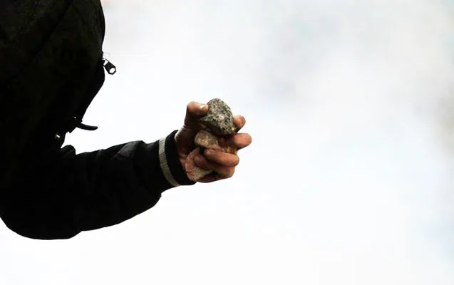 48 yaşlı kişi qonşusunu bir daşla vurub öldürdü - TƏFƏRRÜAT