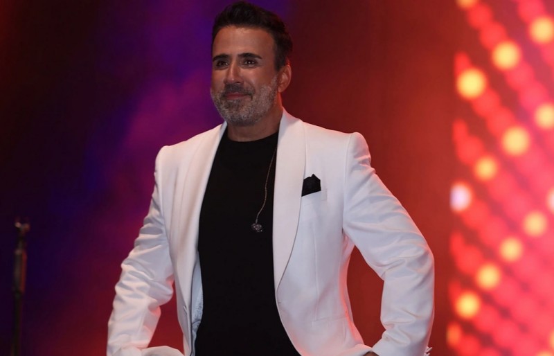 Əmrahdan azərbaycanlı müğənni ilə bağlı PAYLAŞIM - VİDEO