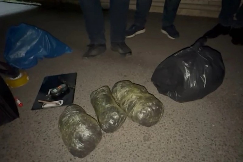 Narkokuryerdən 5 kq marixuana aşkarlandı