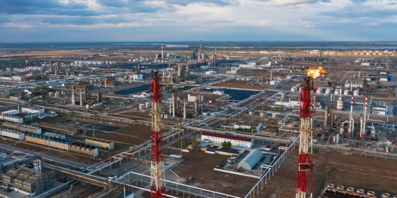 Rusiyanın karbohidrogen gəliri azalıb