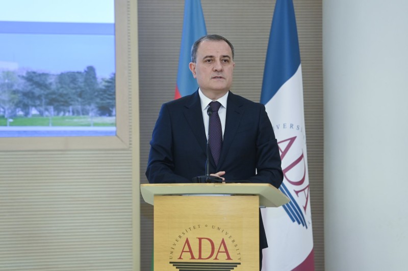 XİN və ADA Universiteti gənc diplomatları sertifikatlarla təltif etdi - FOTO