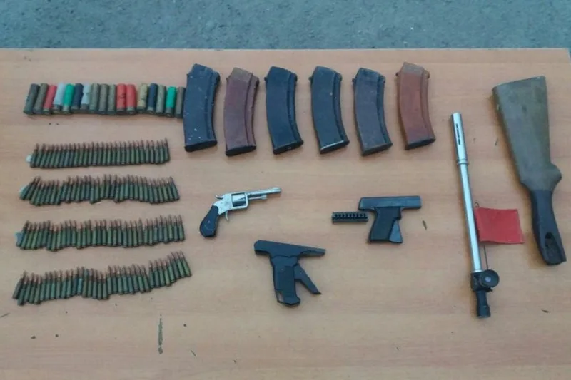 Qanunsuz saxlanılan 21 tüfəng aşkarlandı