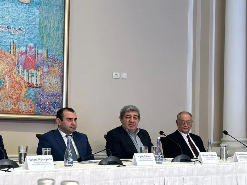 Nizami Cəfərov: Pis yazan yazıçını necə cəzalandıraq?