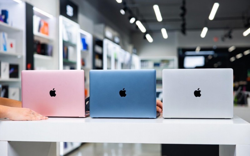 Apple ən ucuz noutbuklarını buraxacaq