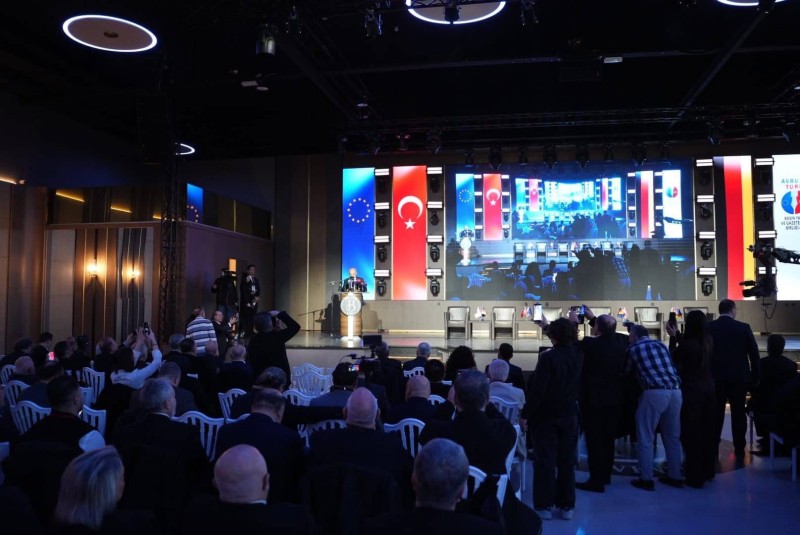 Dördüncü Avropa Türk Media Zirvəsi keçirildi