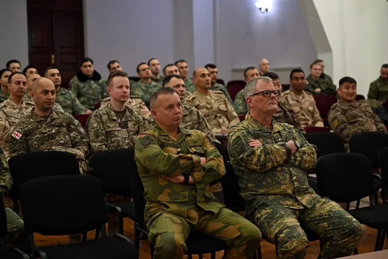 Bakıda NATO-nun təlim kursu keçirilir - FOTO