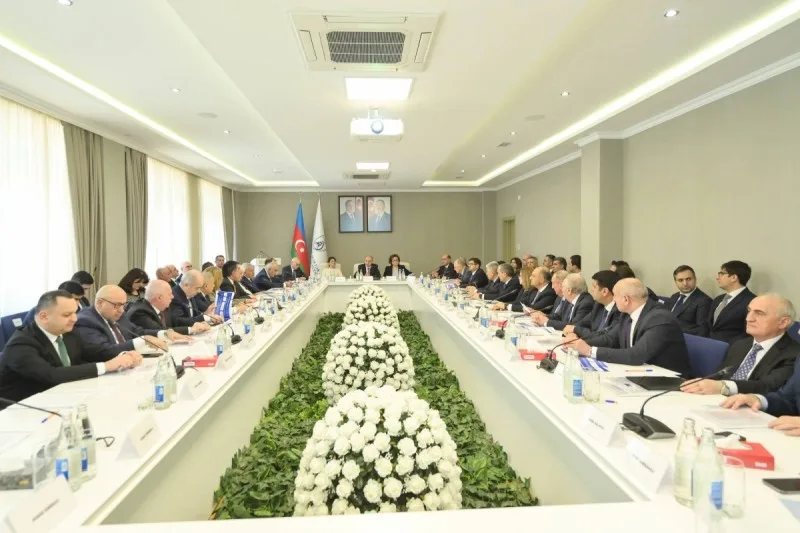 Ali təhsil müəssisələrinin rəhbərləri ilə görüş keçirilib