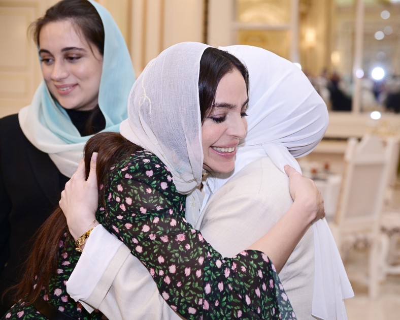 Leyla və Arzu Əliyevalar iftar mərasimində - FOTOLAR