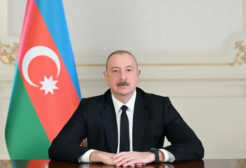 Prezident Müctəba Xameneyini təbrik edib