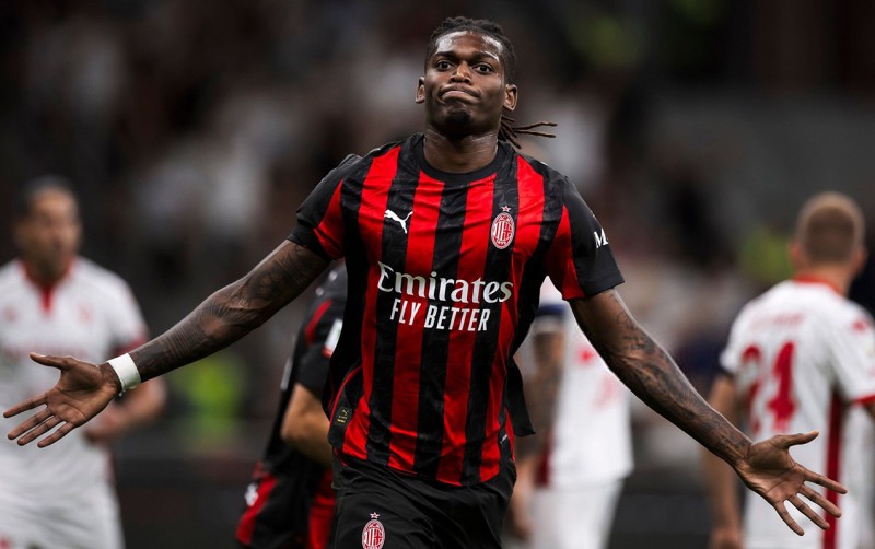 “Milan” onunla yolları ayırır