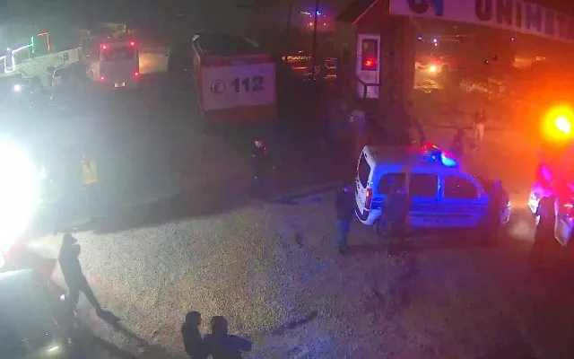 Polis yanğın baş vermiş ərazidə nəzarəti gücləndirdi - FOTOLAR