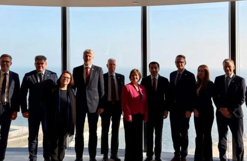 Şərqi Avropa üzrə direktorlar Bakıda - FOTOLAR