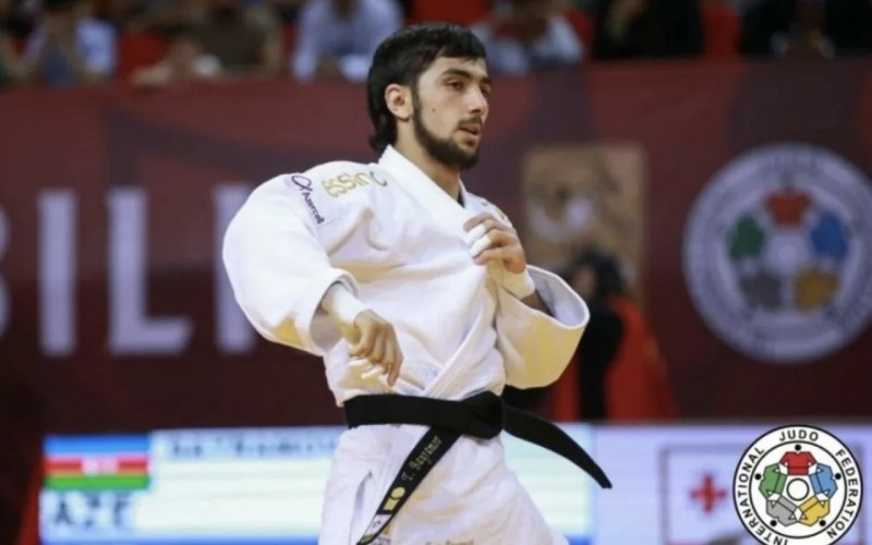Turan Bayramov Böyük Dəbilqə turnirində gümüş medal qazandı