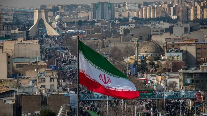 İran ABŞ və İsrailə xəbərdarlıq edib