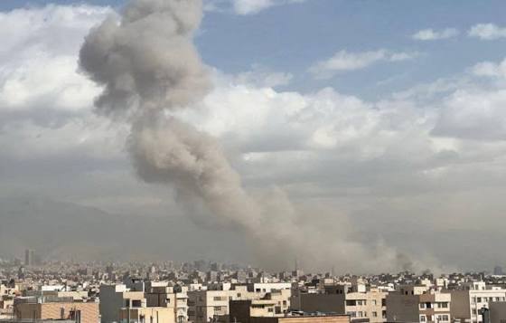 İsfahanda azı 6 güclü partlayış baş verib