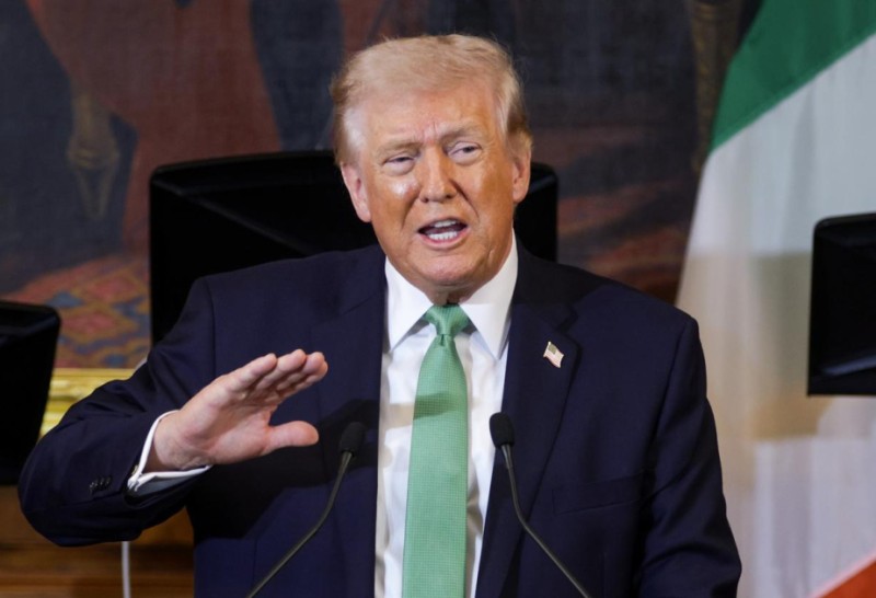 Tramp İranla razılama əldə etmək istəmir