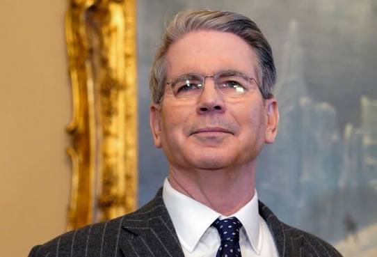 “Hörmüz boyunca İranın istehkamları məhv ediləcək”