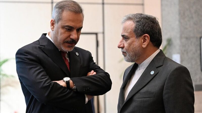 Əraqçi Fidanla danışdı