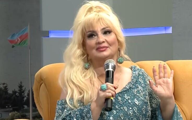 Həmkarlarına od püskürdü: Özlərini böyük xanəndə adlandırmasınlar...