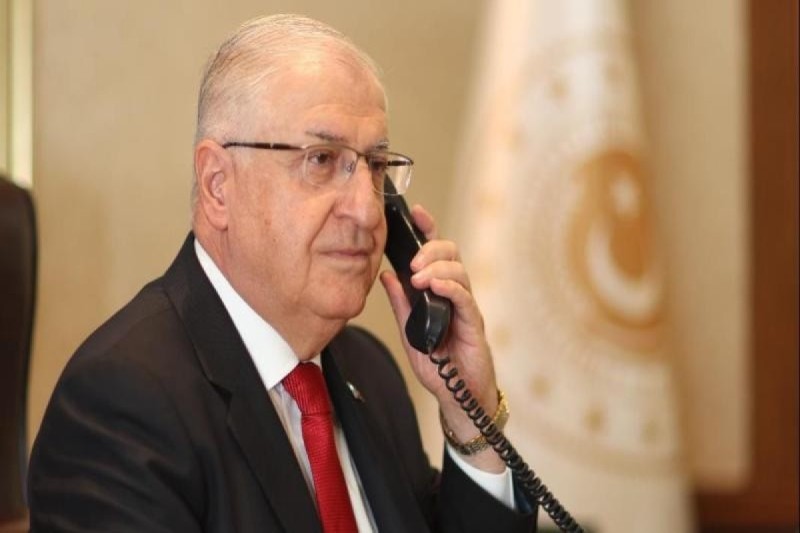 Yaşar Güler iranlı həmkarı ilə danışdı