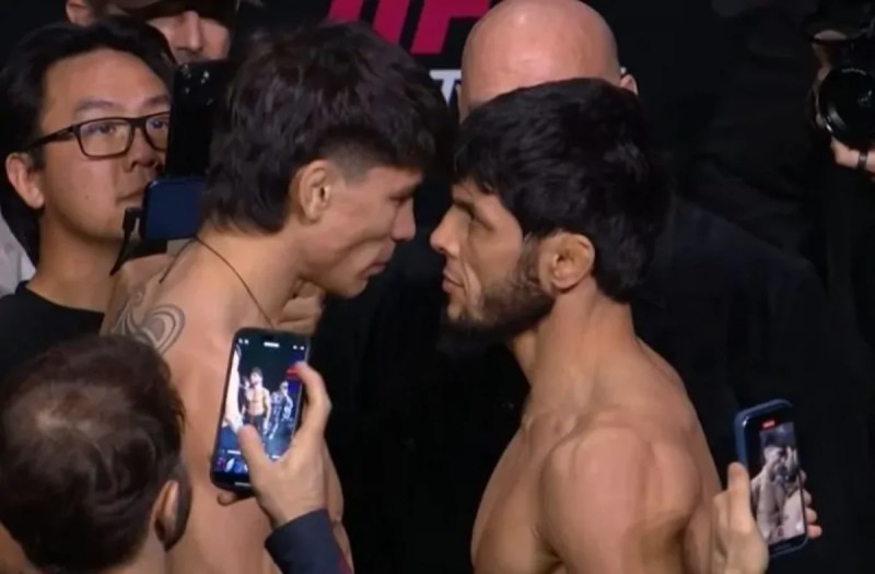 Tofiq Musayev UFC-də ilk qələbəsini qazandı