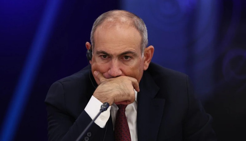 Paşinyana hücumun arxasında kim dayanır? - FOTO