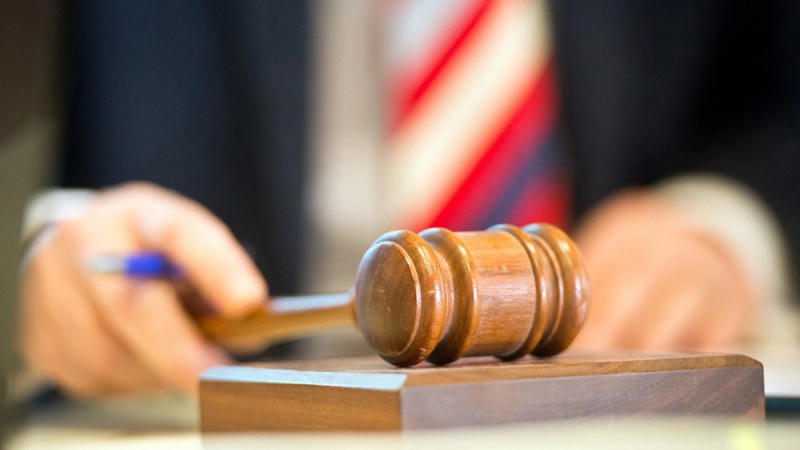 Azərbaycanda 11 bağlanmış bankın əmlakları hərraca çıxarılır