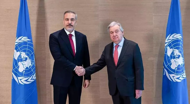 Hakan Fidan Quterreşlə regional məsələləri müzakirə etdi